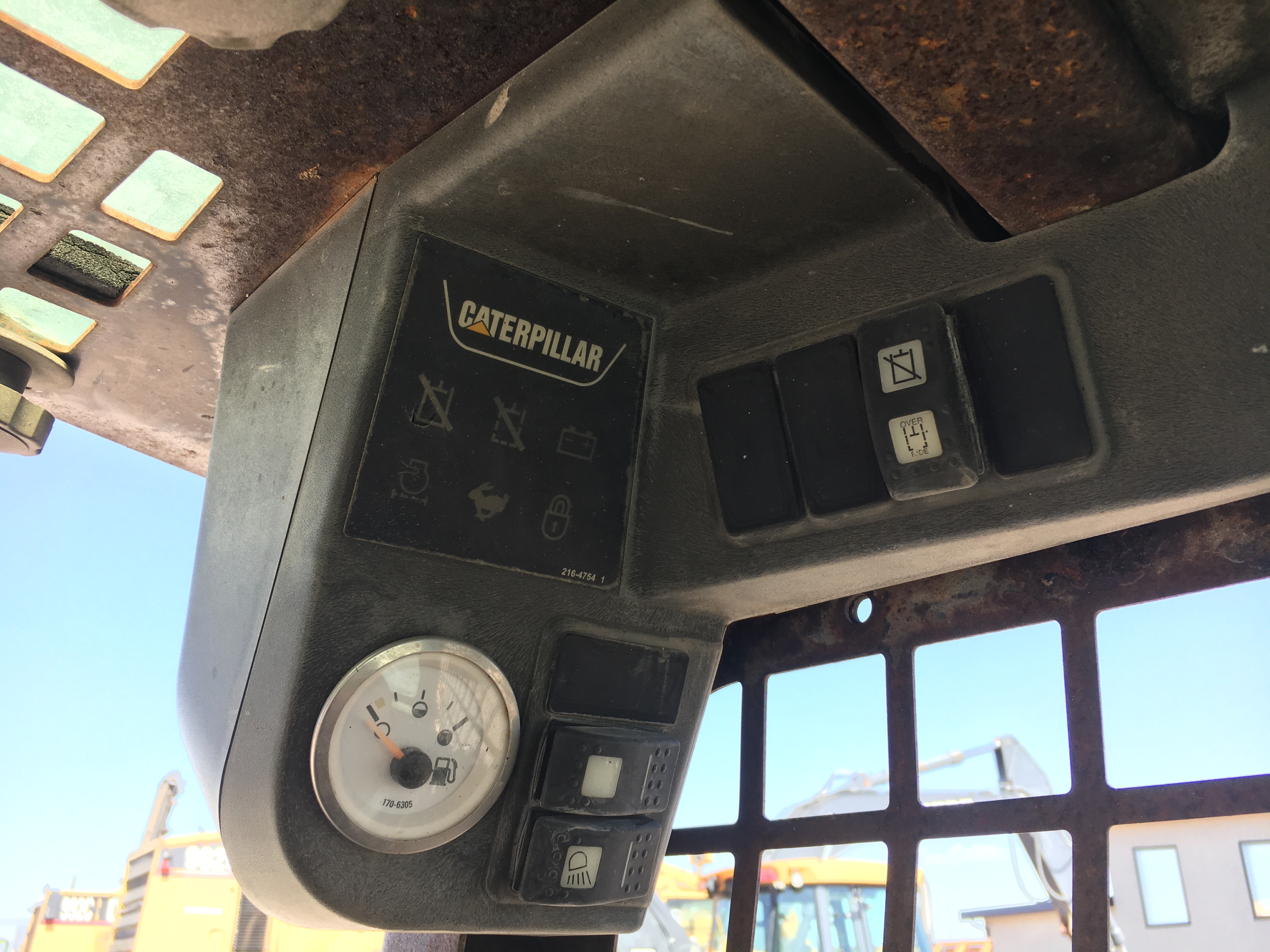 ./imagenes/INVOICE/2019/16422/MINICARGADOR CAT_236B (27).JPG